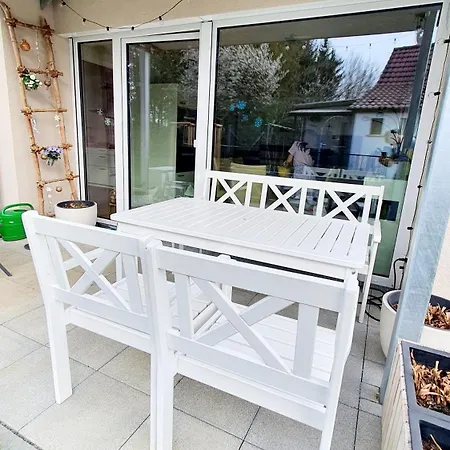 4 Zi-wohnung 106m2 Nahe Stuttgart Airport Apartament