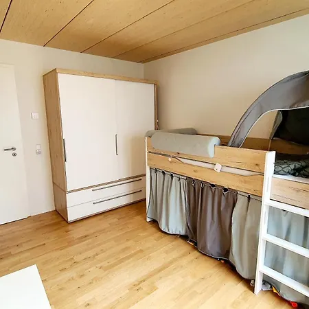 4 Zi-wohnung 106m2 Nahe Stuttgart Airport Apartment